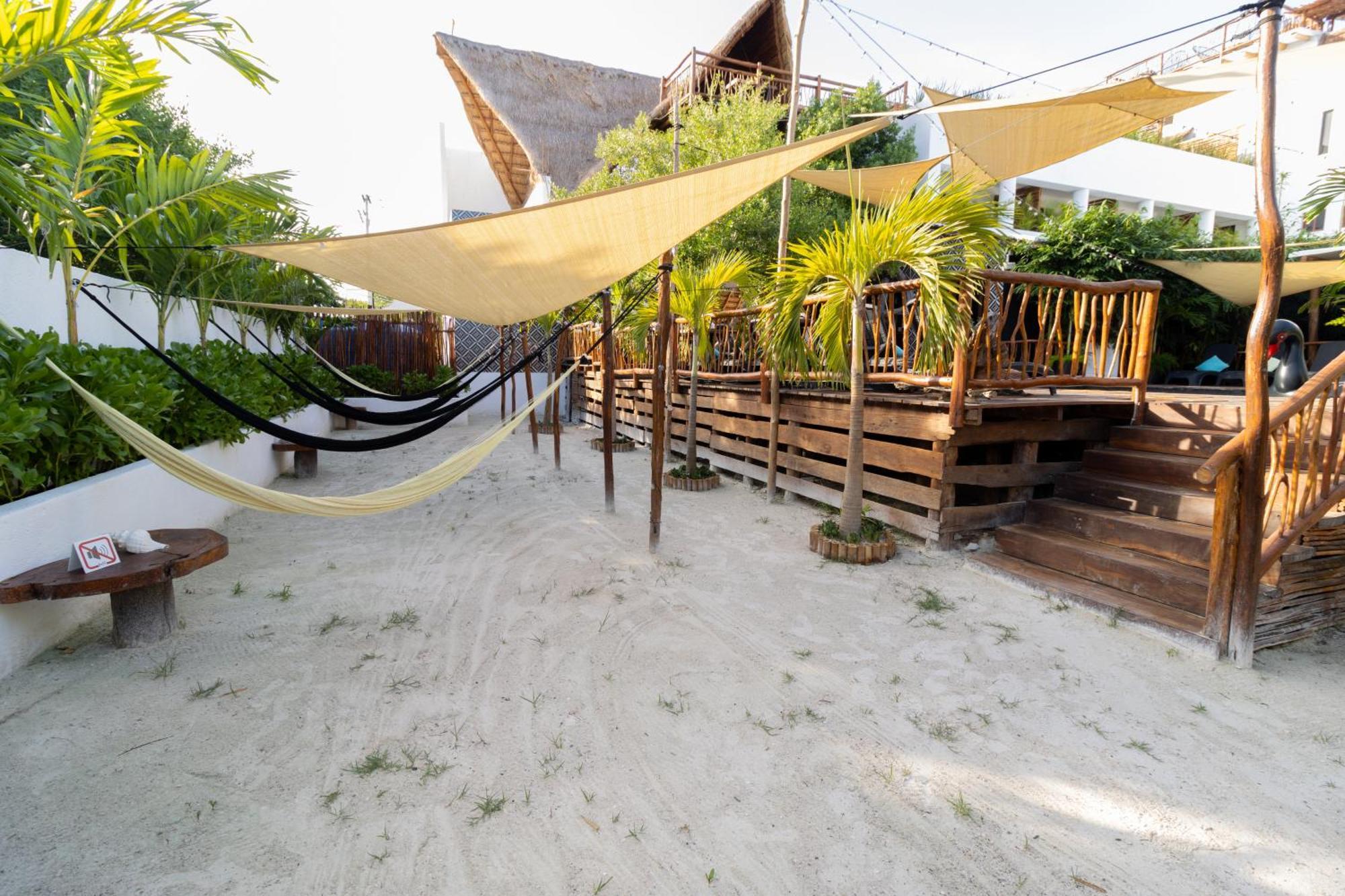 Hotel Casa Hx - Adults Only Isla Holbox Екстериор снимка